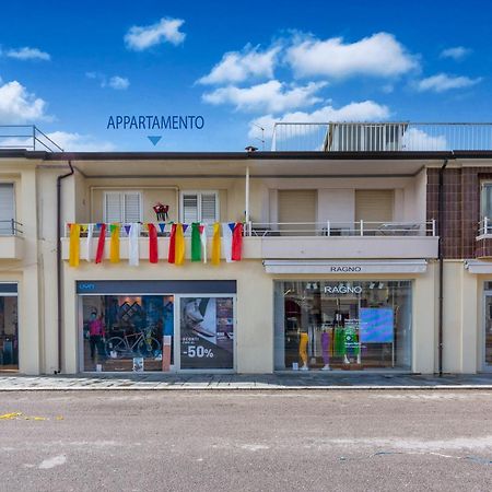 Appartamento Viareggio sul Mare Esterno foto
