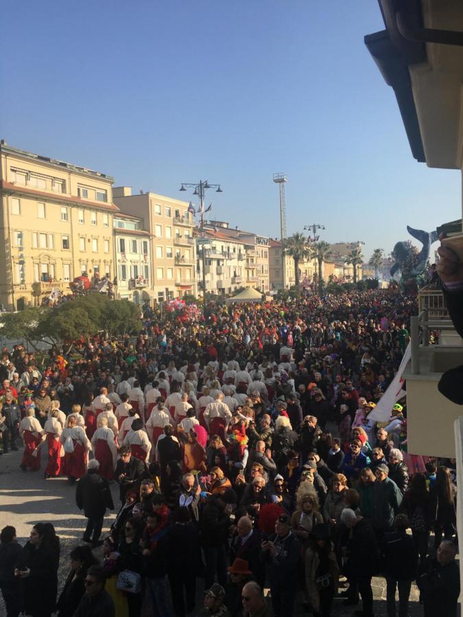 Appartamento Viareggio sul Mare Esterno foto